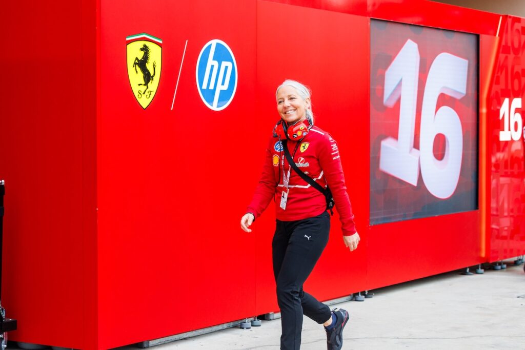 lewis hamilton ferrari