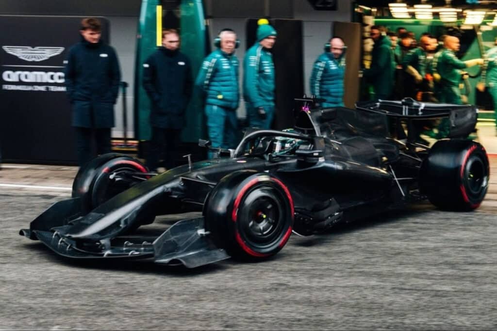 The Adrian Newey-designed Aston Martin AMR26 in its all-black testing livery during Day 4 of the Barcelona F1 shakedown.