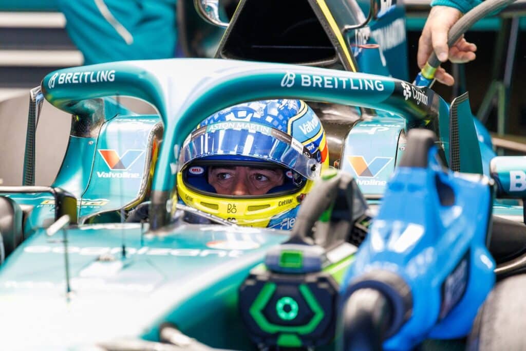 aston martin alonso suzuka