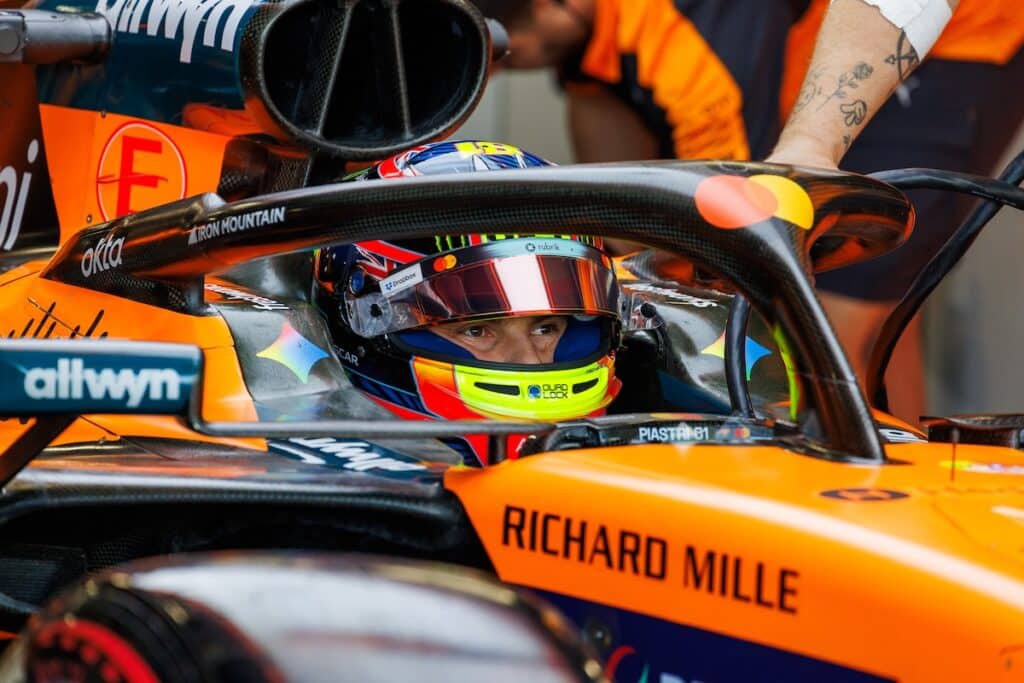 oscar piastri suzuka 2026