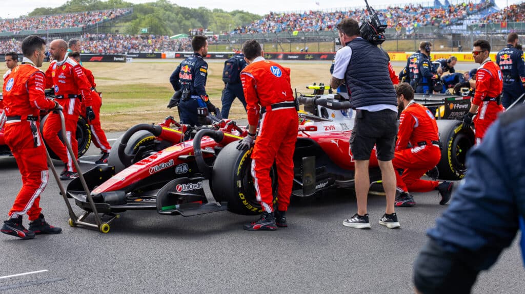 lewis hamilton ferrari UK